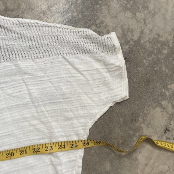 Chicos Sweater‎ Womens Size Large Short Sleeve Lightweight White Semi Sheer - Picture 3 of 10